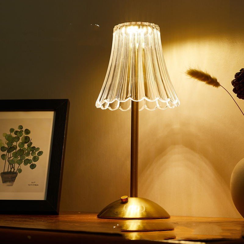 Nordic Lumière Accent Lamp - Urban Jiko