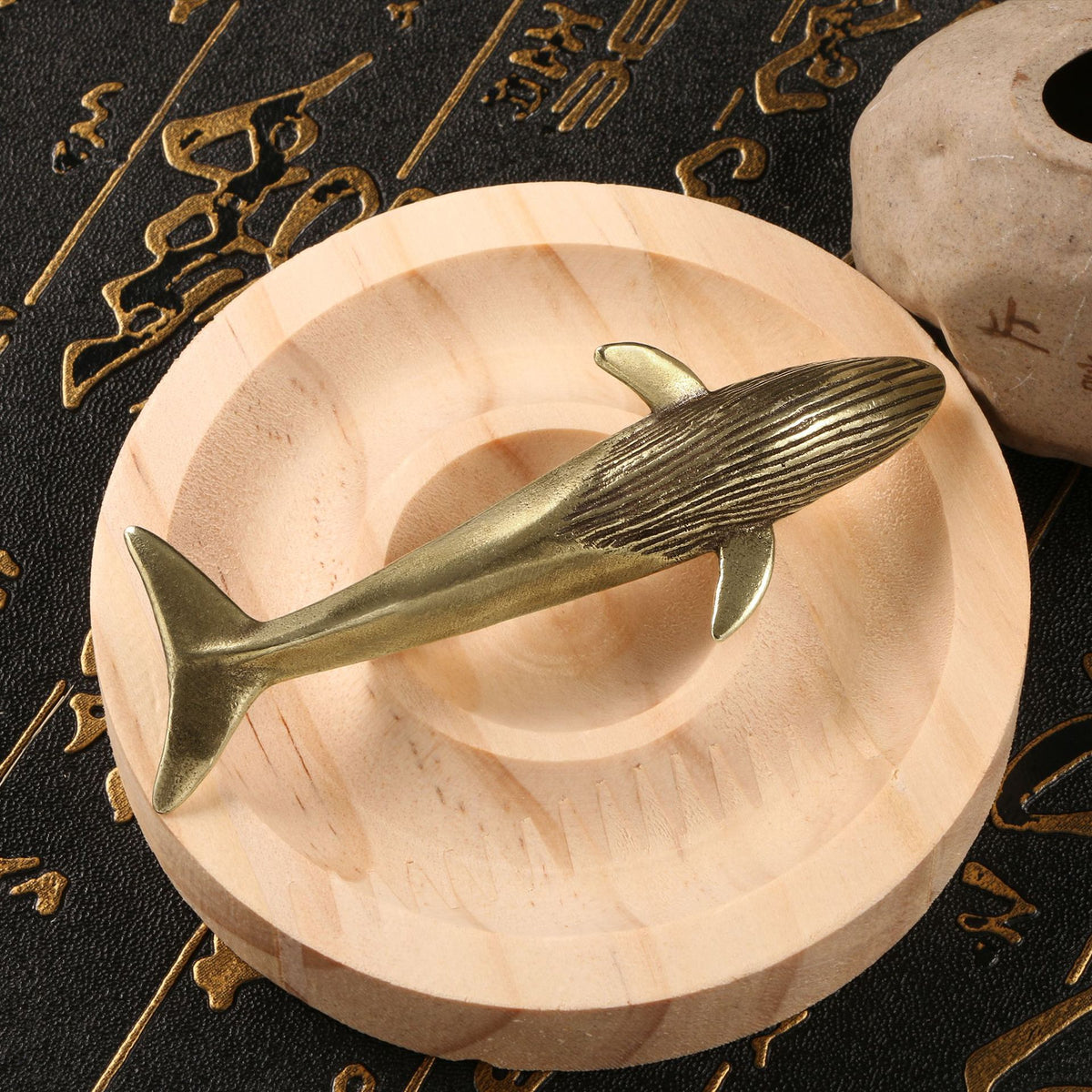 Oceanus Brass Whale Sculpture - Urban Jiko